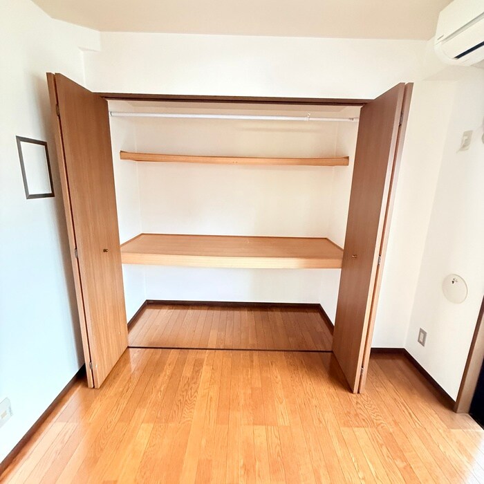 物件内観写真5　(収納)
