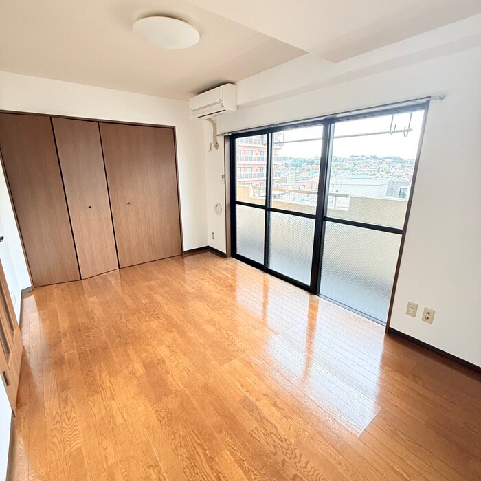 物件内観写真6　(居室)