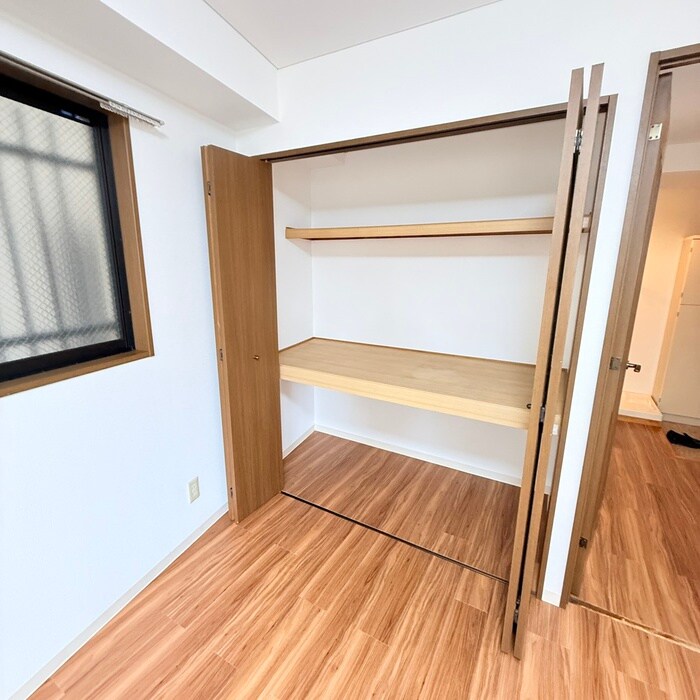 物件内観写真11　(収納)