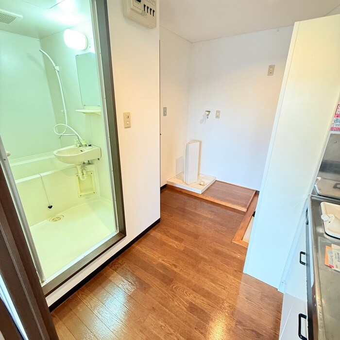 物件内観写真19　(廊下)