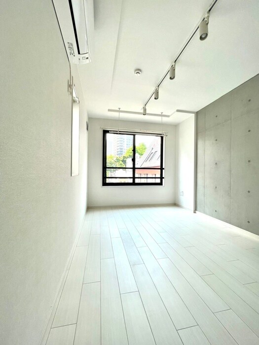 物件内観写真12　(居室)