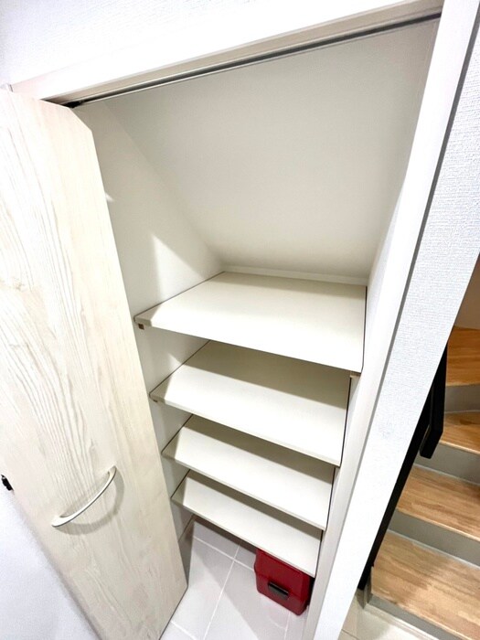 物件内観写真16　(靴箱)