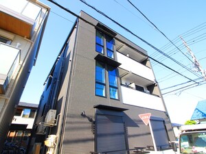 エクレール中央林間Ⅱ外観写真