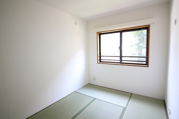 物件内観写真11　(居室)