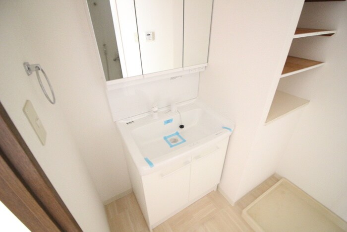 物件内観写真13　(洗面)