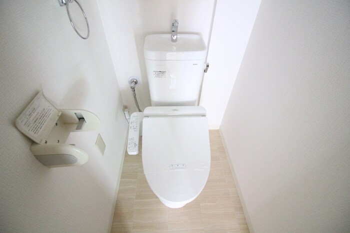 物件内観写真15　(トイレ)