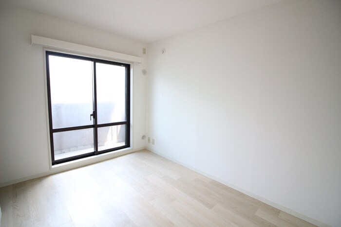 物件内観写真21　(居室)