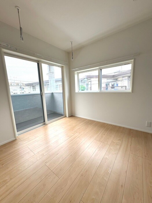 物件内観写真7　(居室)