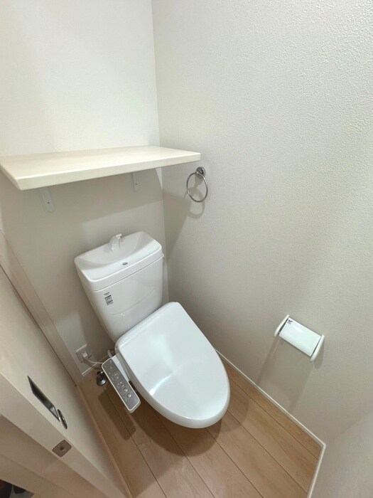 物件内観写真11　(トイレ)