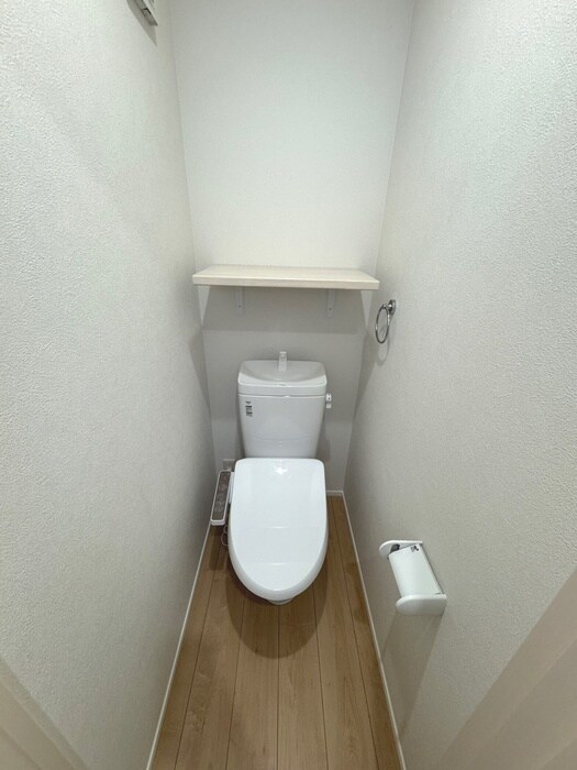 物件内観写真11　(トイレ)