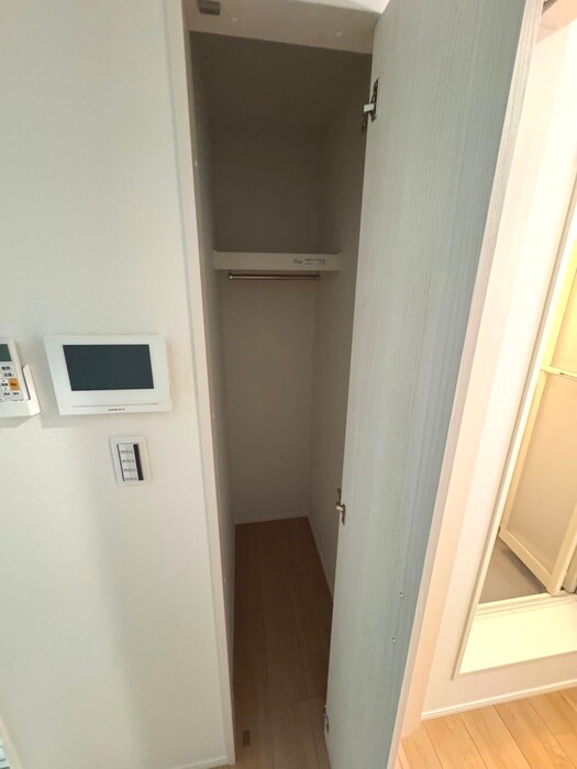 物件内観写真12　(収納)