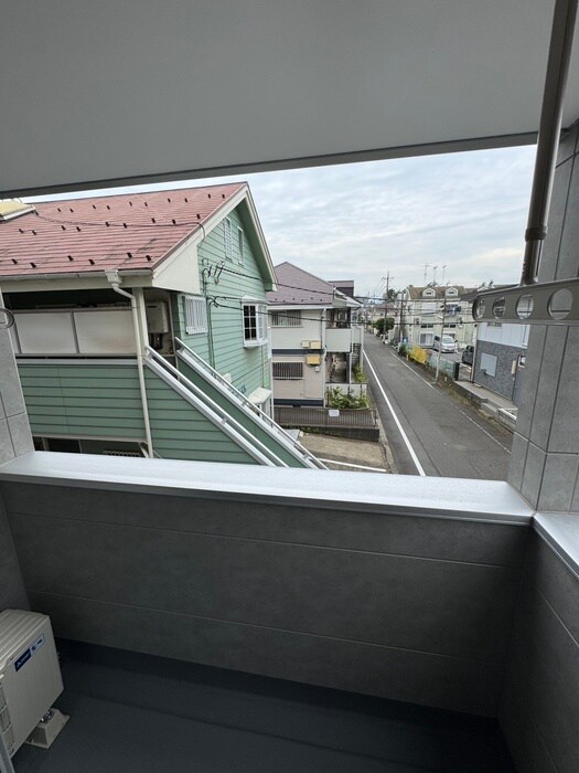 物件内観写真12　(室内からの展望)