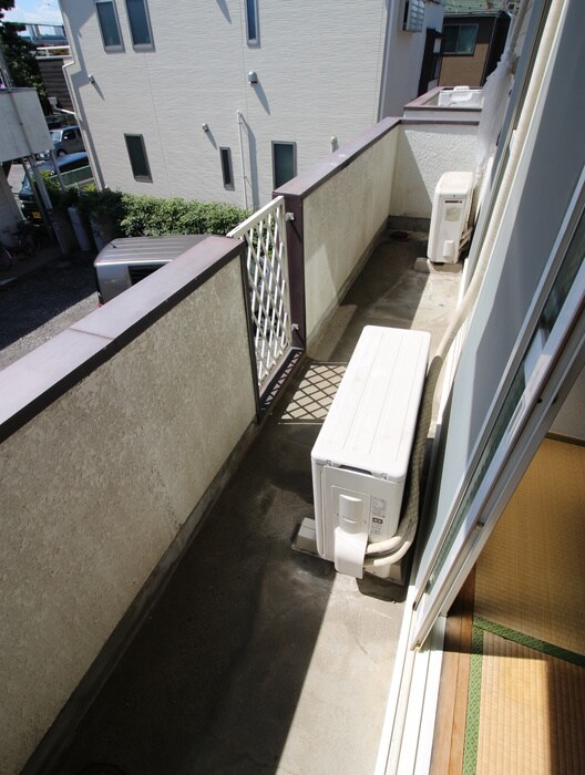 ｴｽﾎﾟﾜｰﾙＡのベランダ・バルコニー