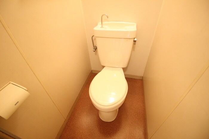 物件内観写真13　(トイレ)