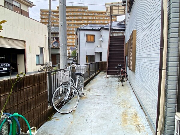駐輪場