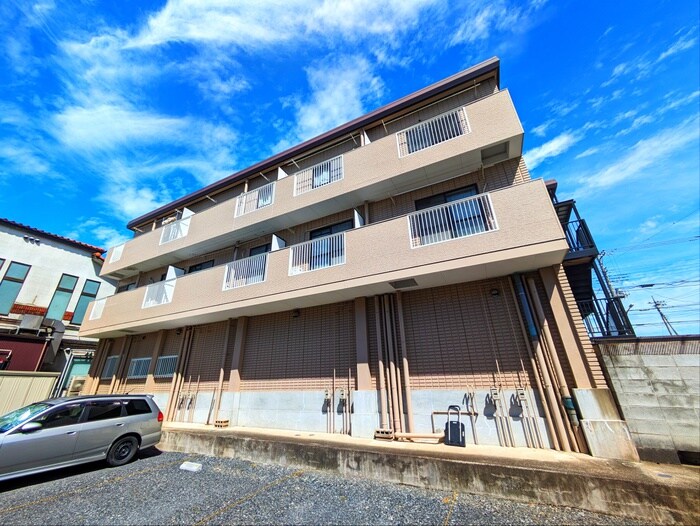 小高ハイツの物件外観写真