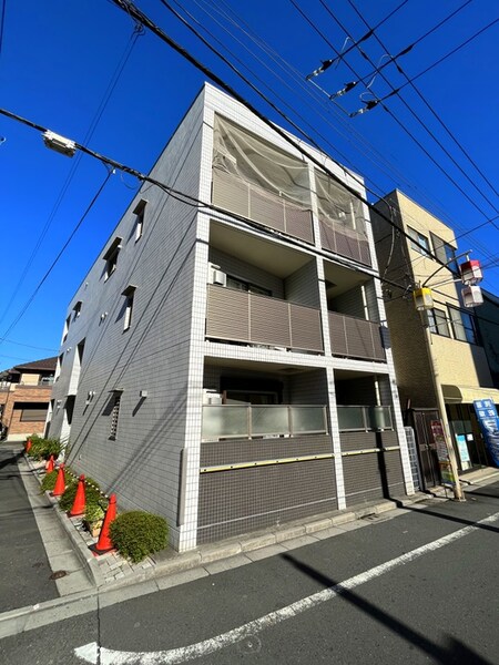 ラージベルティ外観写真