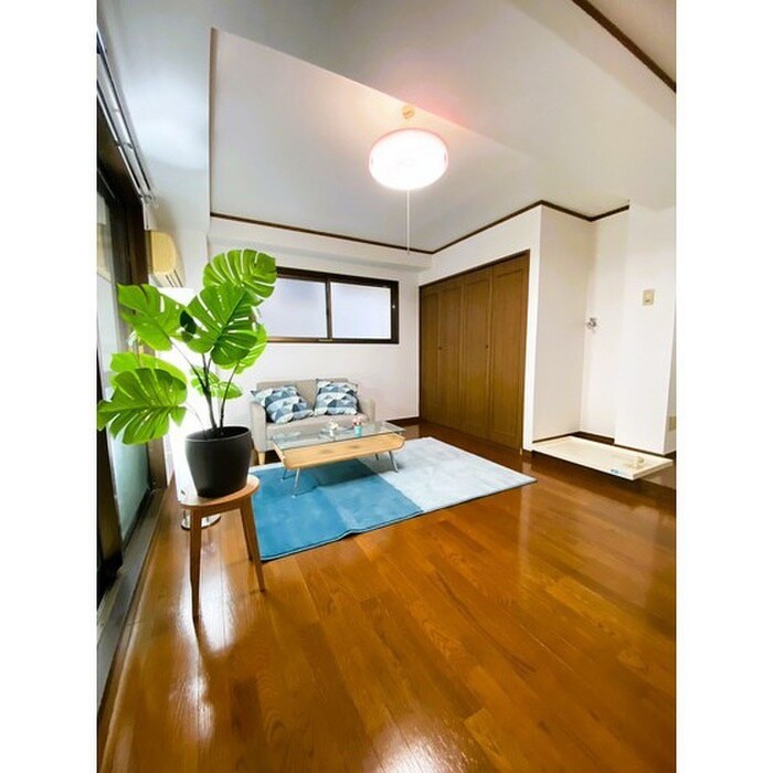 物件内観写真9　(居室)