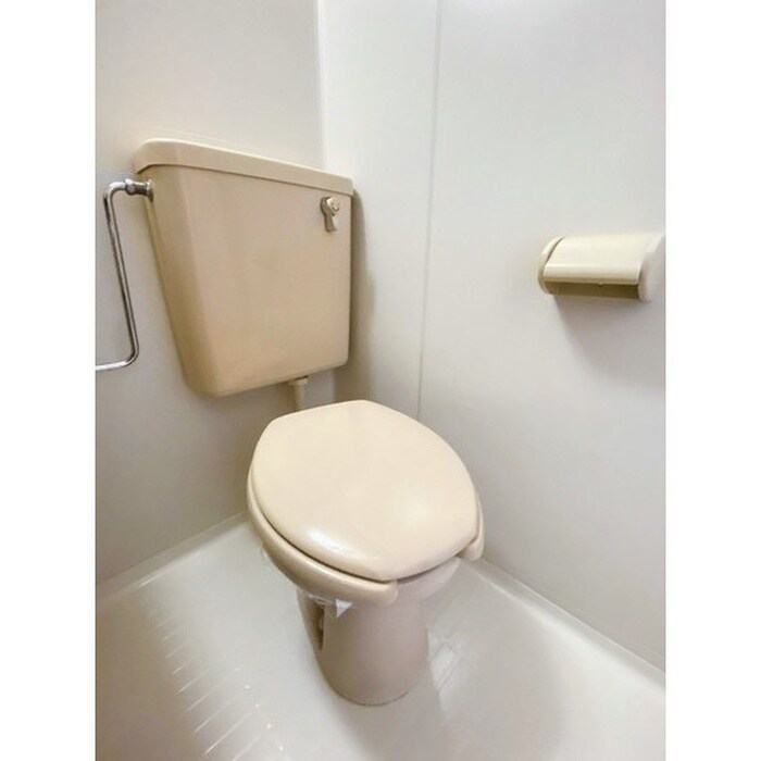 物件内観写真16　(トイレ)