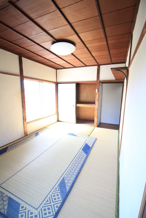 物件内観写真9　(居室)