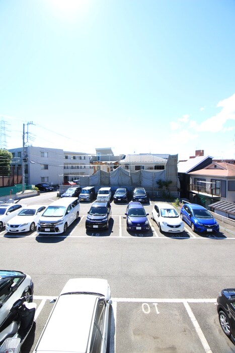 物件内観写真17　(室内からの展望)