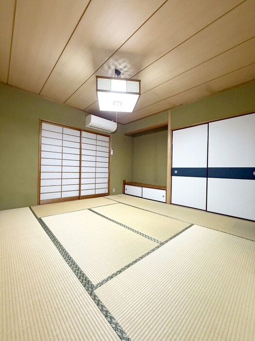 物件内観写真9　(居室)