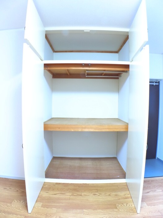 物件内観写真15　(収納)