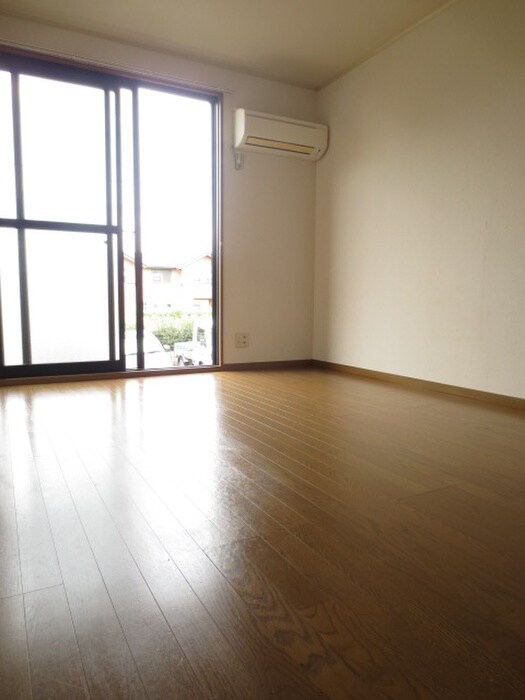 物件内観写真12　(居室)