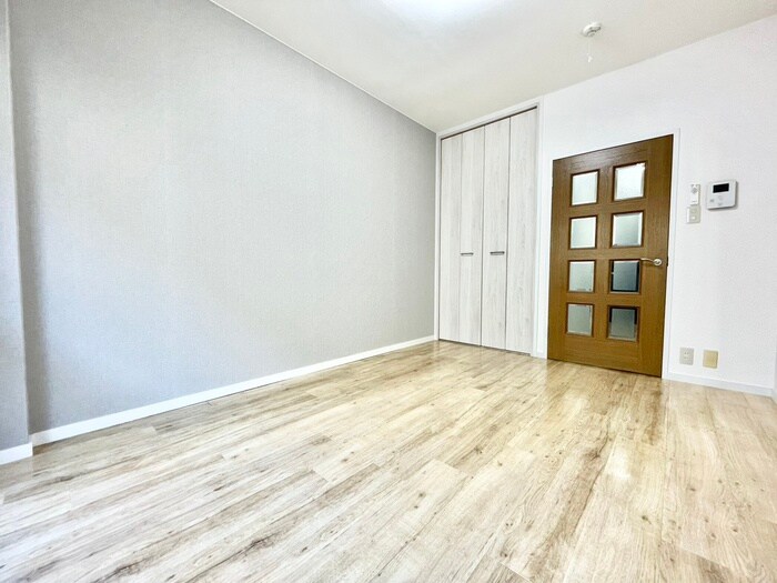 物件内観写真10　(居室)