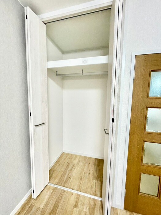 物件内観写真18　(収納)