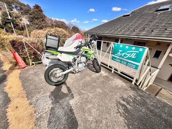 バイク置き場