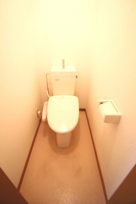 物件内観写真13　(トイレ)