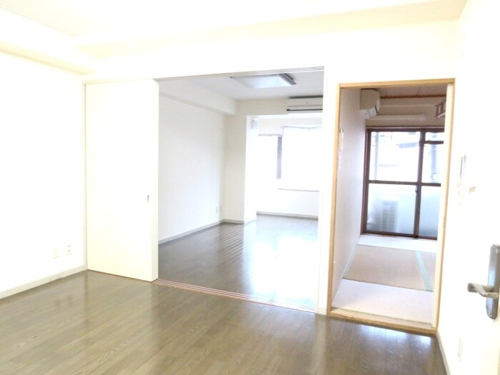 物件内観写真14　(居室)