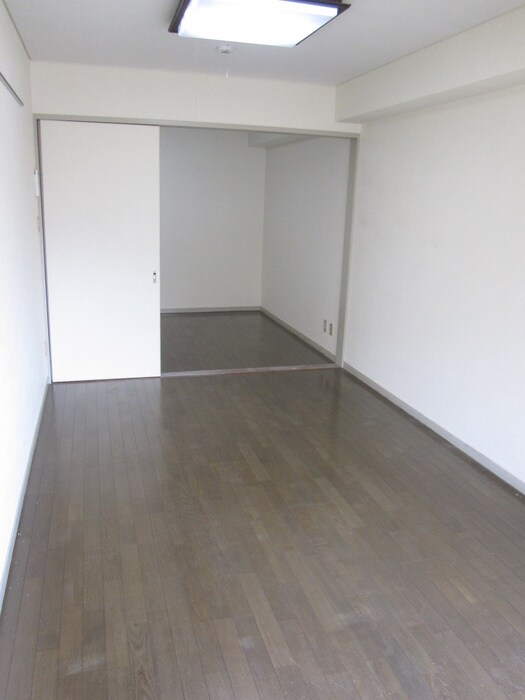 物件内観写真16　(居室)