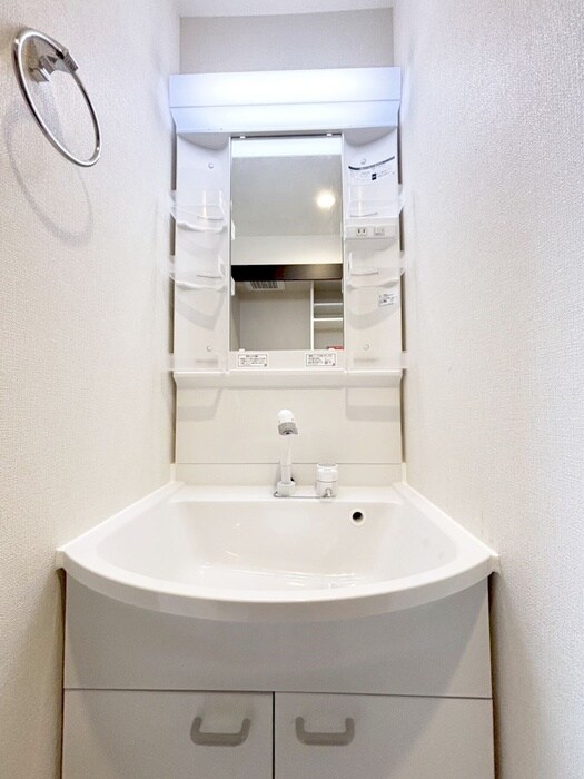 物件内観写真11　(洗面)