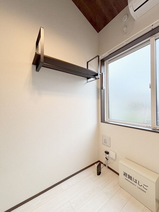 物件内観写真15　(洗面)