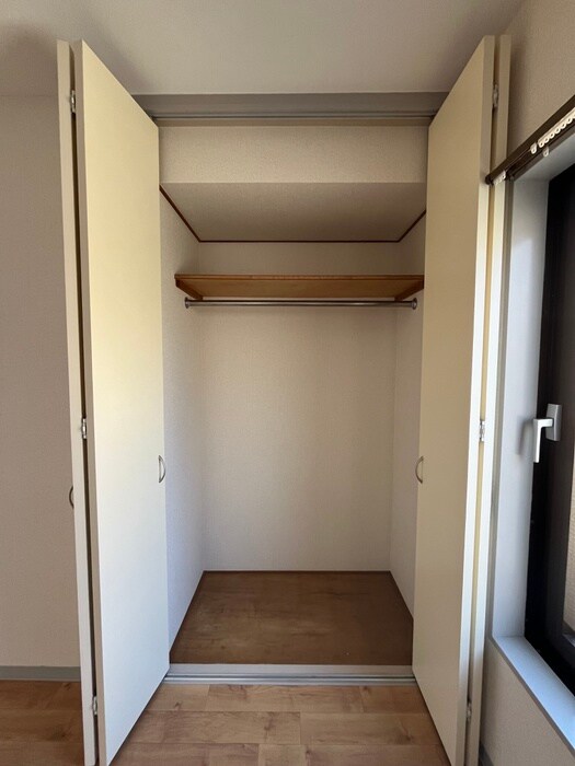 物件内観写真10　(収納)