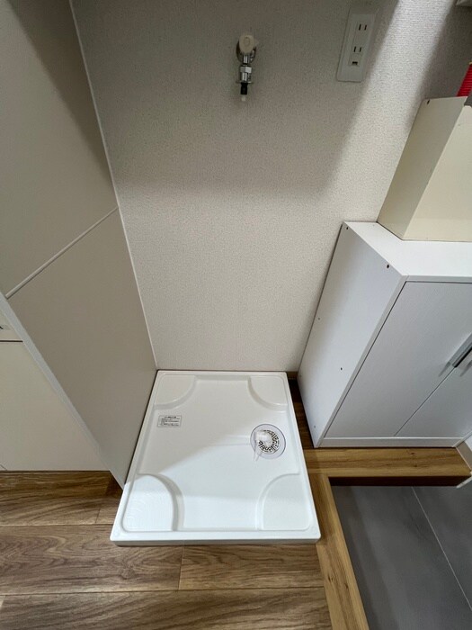 物件内観写真14　(洗濯機置場)