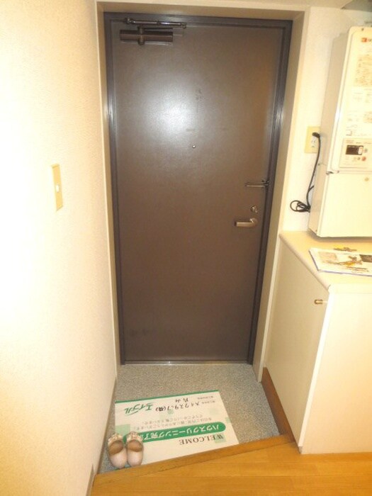 物件内観写真15　(玄関)