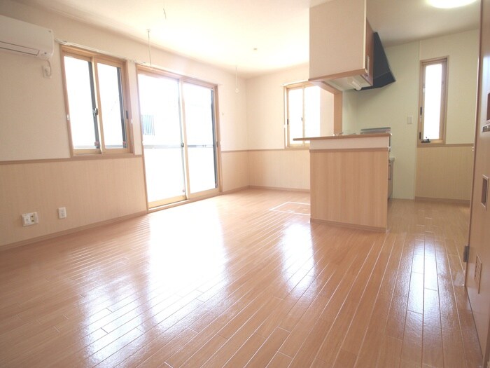 物件内観写真16　(居室)