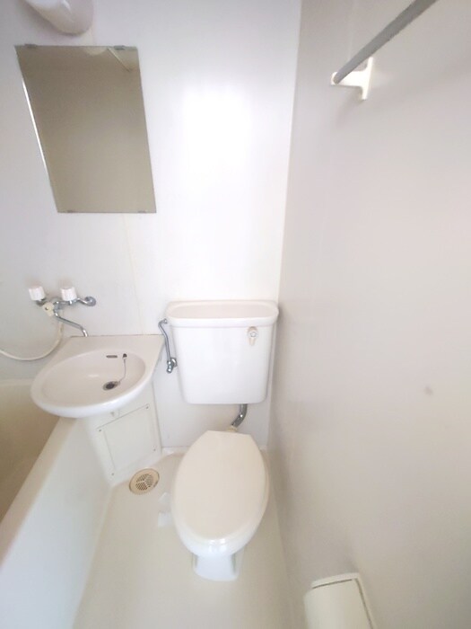 物件内観写真18　(トイレ)