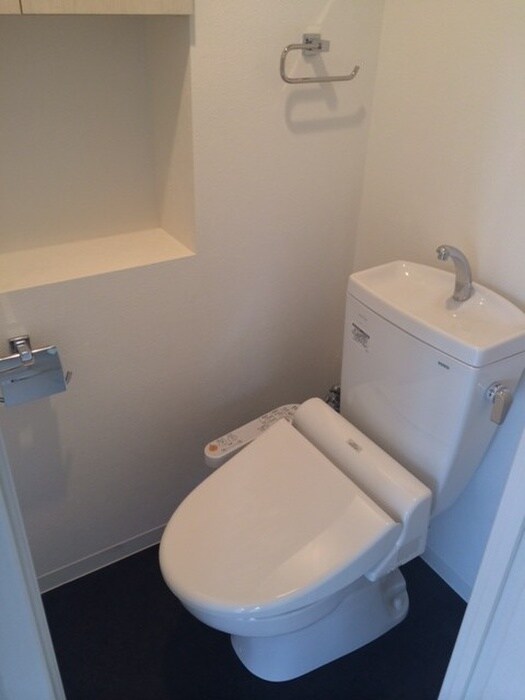 物件内観写真16　(トイレ)