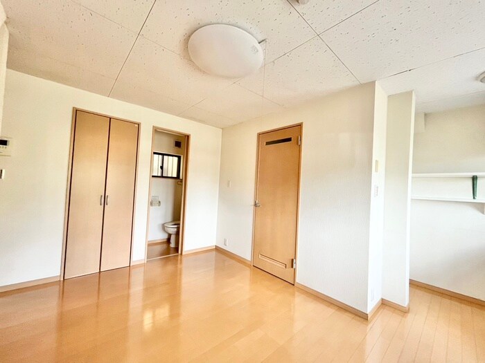 物件内観写真13　(居室)