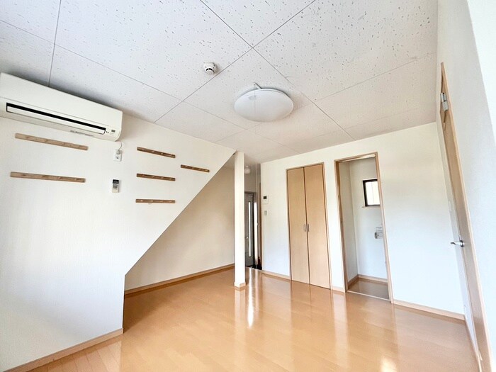 物件内観写真14　(居室)