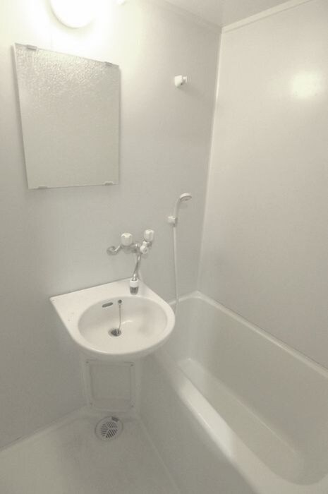 物件内観写真9　(バス／シャワールーム等)