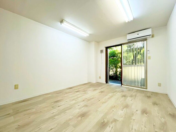 物件内観写真9　(内観写真)