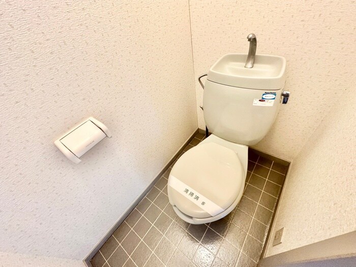 物件内観写真12　(トイレ)