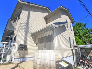 アヴェニールあずさ外観写真