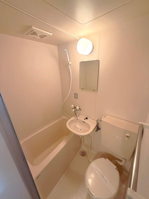 物件内観写真7　(バス／シャワールーム等)