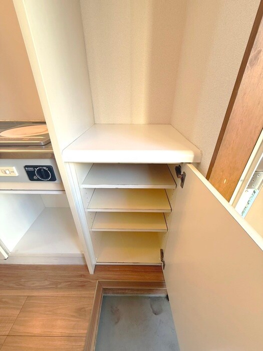 物件内観写真16　(靴箱)